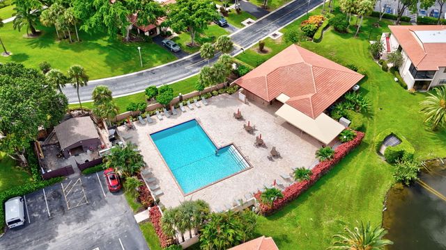 9272 Vista Del Lago 28F, Boca Raton, FL 33428