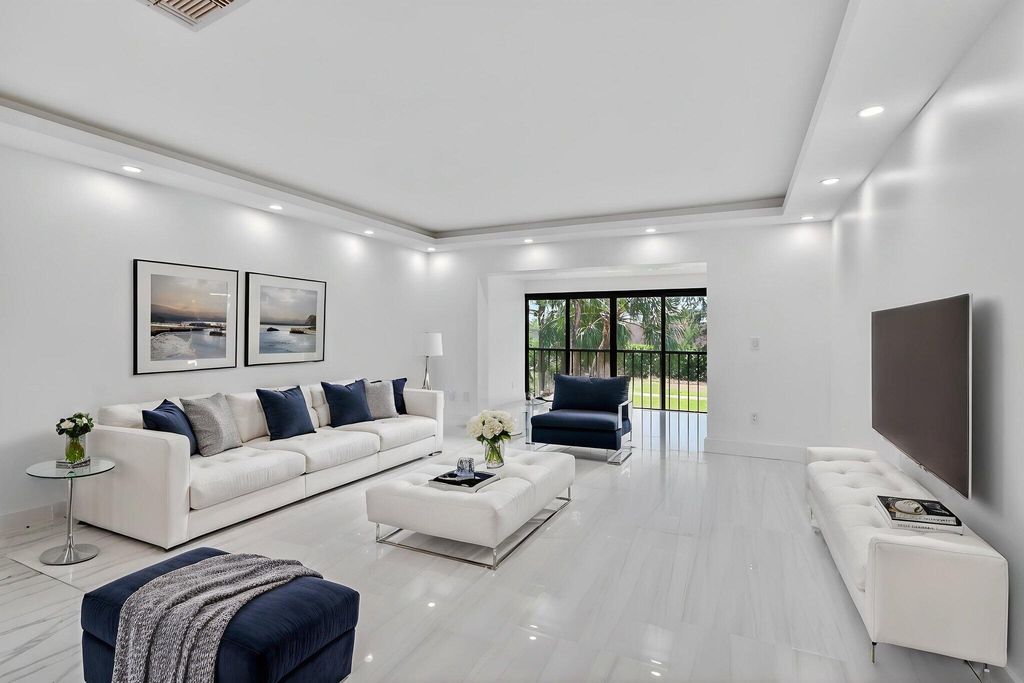 9272 Vista Del Lago 28F, Boca Raton, FL 33428
