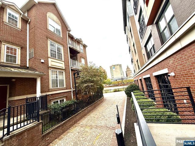 201 Dey Street 110, Harrison, NJ 07029
