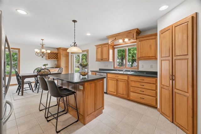 4226 E APPLESEED DRIVE, Appleton, WI 54913