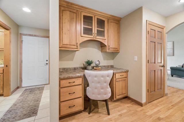 4226 E APPLESEED DRIVE, Appleton, WI 54913