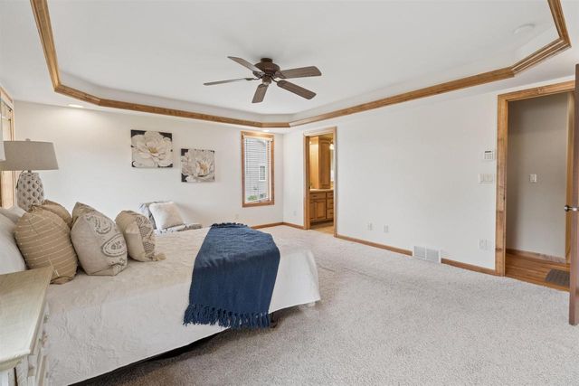 4226 E APPLESEED DRIVE, Appleton, WI 54913
