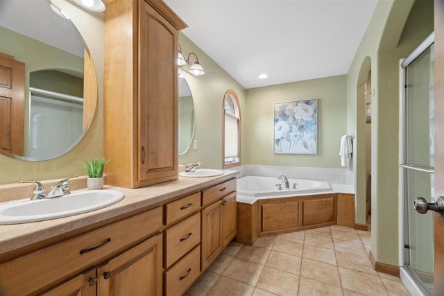 4226 E APPLESEED DRIVE, Appleton, WI 54913