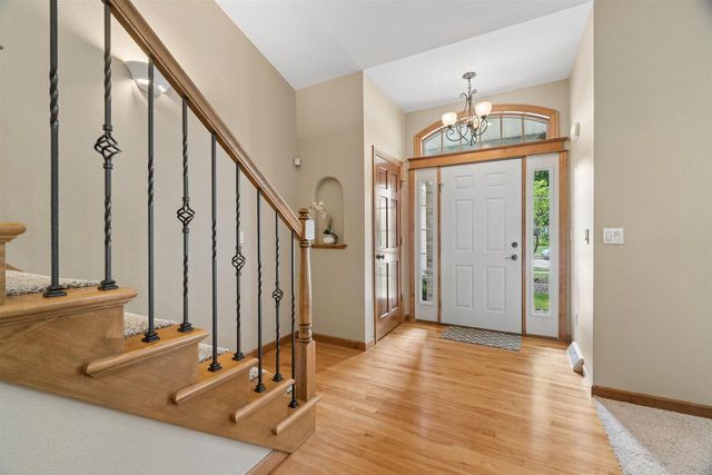 4226 E APPLESEED DRIVE, Appleton, WI 54913