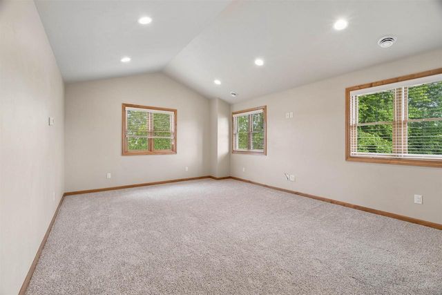 4226 E APPLESEED DRIVE, Appleton, WI 54913