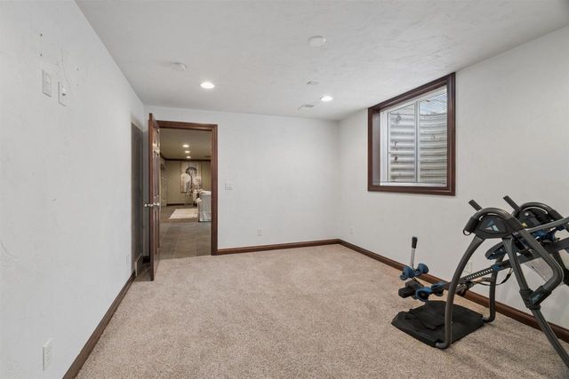 4226 E APPLESEED DRIVE, Appleton, WI 54913