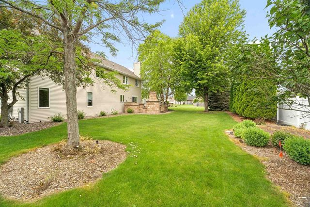 4226 E APPLESEED DRIVE, Appleton, WI 54913