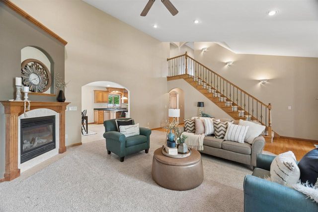 4226 E APPLESEED DRIVE, Appleton, WI 54913