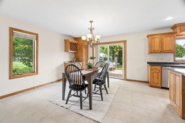 4226 E APPLESEED DRIVE, Appleton, WI 54913