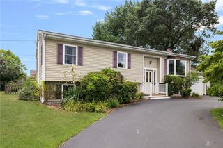 60 Neptune Street, Cranston, RI 02920