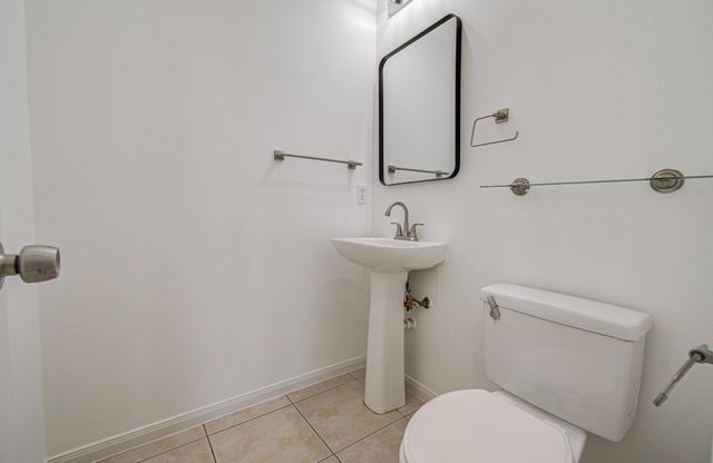202 Willards Way, Stafford, TX 77477