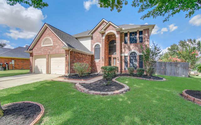 202 Willards Way, Stafford, TX 77477