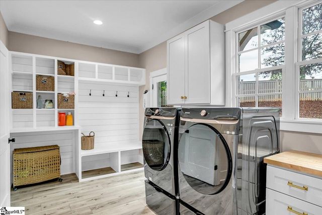 201 Stillwaters Bay Drive, Taylors, SC 29687