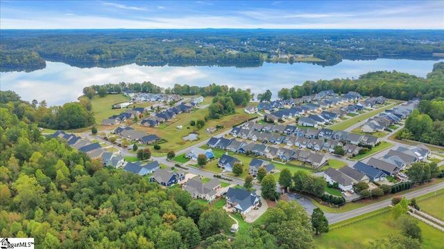 201 Stillwaters Bay Drive, Taylors, SC 29687