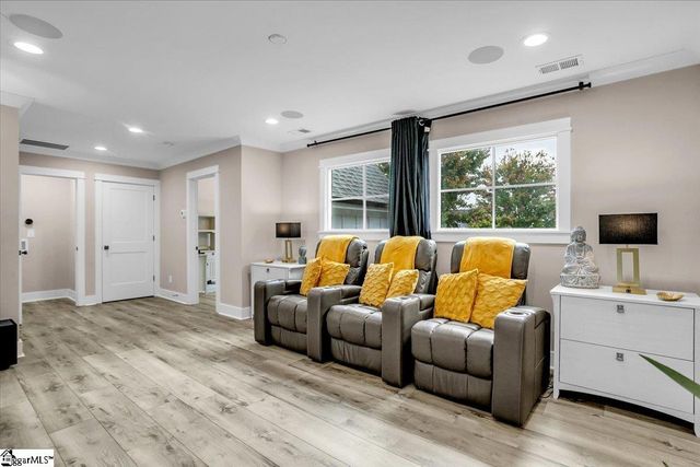 201 Stillwaters Bay Drive, Taylors, SC 29687