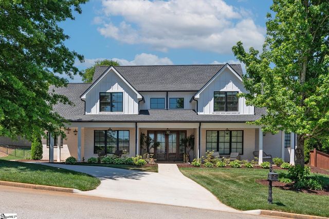 201 Stillwaters Bay Drive, Taylors, SC 29687
