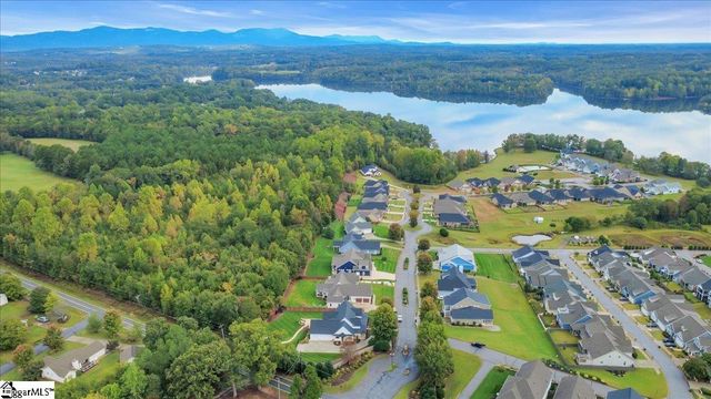 201 Stillwaters Bay Drive, Taylors, SC 29687