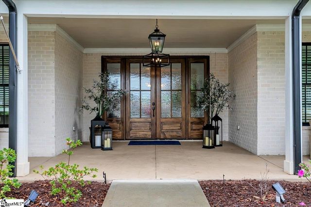 201 Stillwaters Bay Drive, Taylors, SC 29687