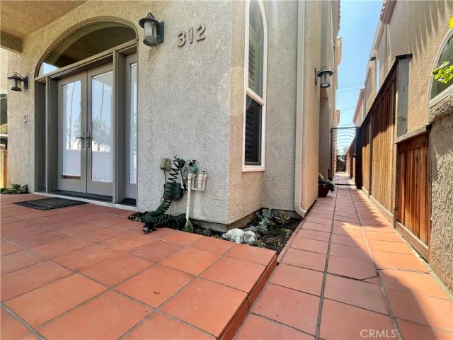 312 14th Street, Huntington Beach, CA 92648