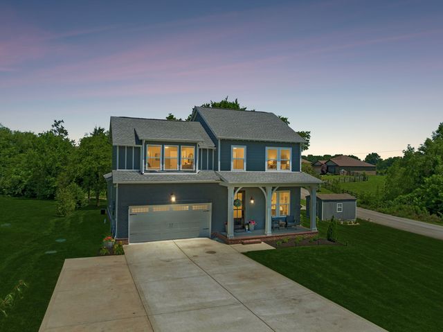 5153 Vinnie Dell Dr, Chapel Hill, TN 37034