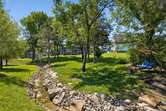 5153 Vinnie Dell Dr, Chapel Hill, TN 37034
