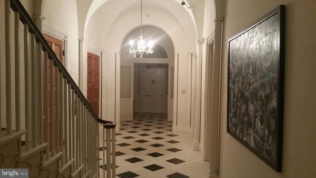 52 E HIGH ST, Carlisle, PA 17013