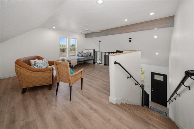 12920 S Andrus Rd, Cheney, WA 99004