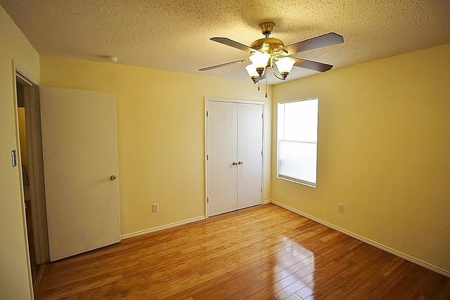 2936 Santa Sabina Drive, Grand Prairie, TX 75052