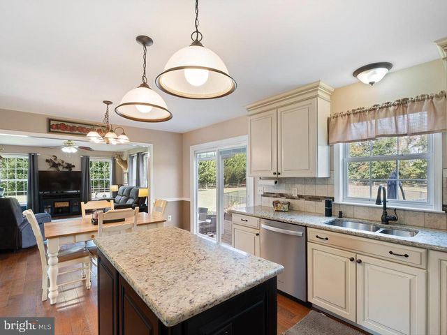 305 GARNET LN, Smyrna, DE 19977