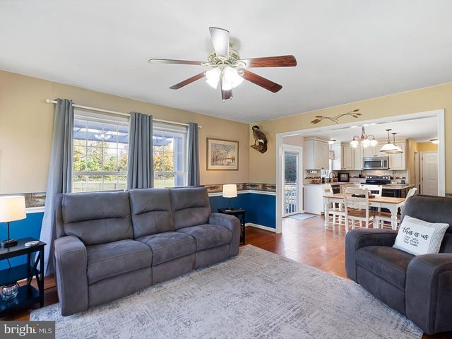 305 GARNET LN, Smyrna, DE 19977