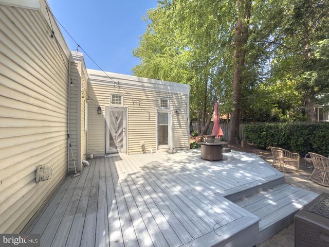 8403 BRADMOOR DR, Bethesda, MD 20817