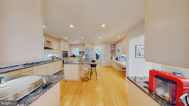 8403 BRADMOOR DR, Bethesda, MD 20817