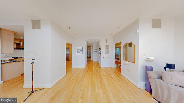 8403 BRADMOOR DR, Bethesda, MD 20817