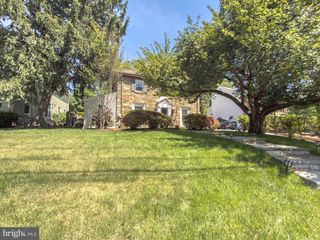 8403 BRADMOOR DR, Bethesda, MD 20817