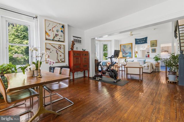121 E PLEASANT ST, Philadelphia, PA 19119