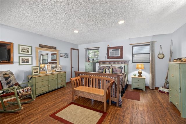 120 Turners Circle, Mabank, TX 75156