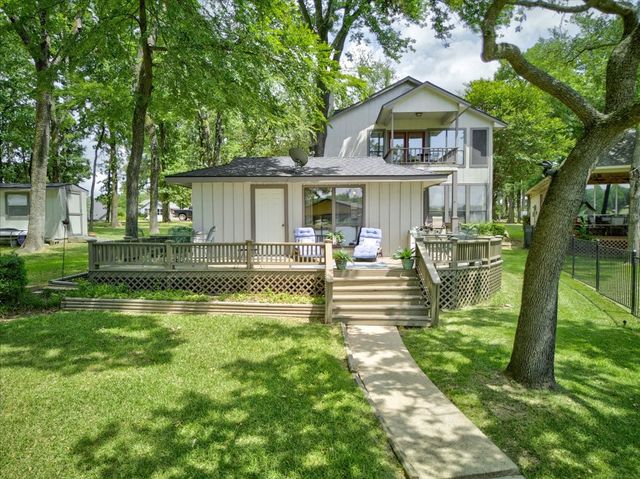 120 Turners Circle, Mabank, TX 75156