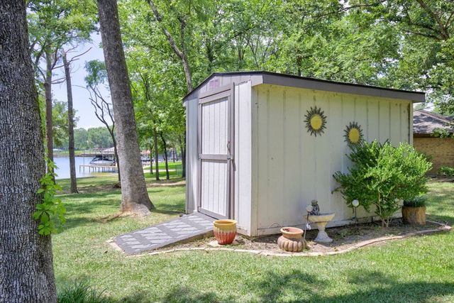 120 Turners Circle, Mabank, TX 75156