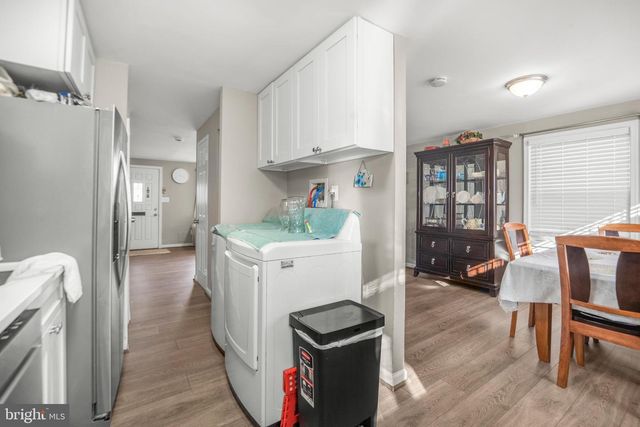 7617 ALLENDALE CIR, Landover, MD 20785