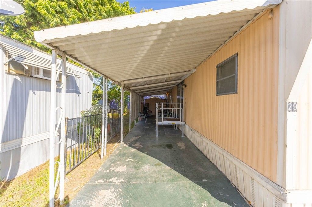 Image 10 of property listing at 2075 W Rialto #29, San Bernardino, CA 92410