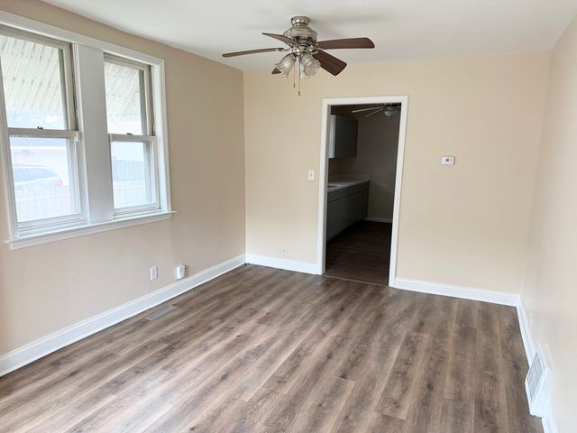 1120 Mulberry Street, Hammond, IN 46324