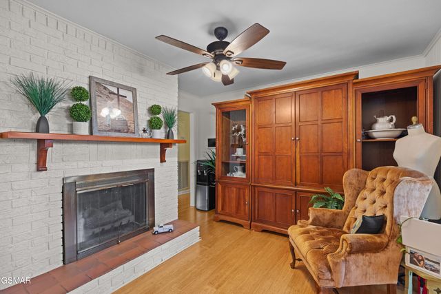 1060 Sunset Circle, Newport, TN 37821