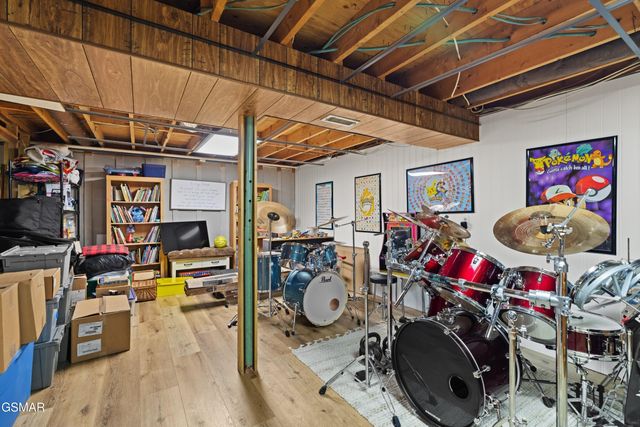 1060 Sunset Circle, Newport, TN 37821