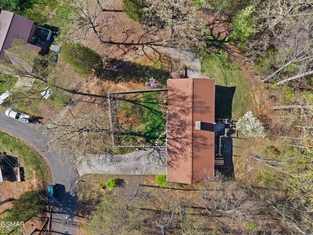 1060 Sunset Circle, Newport, TN 37821