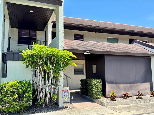 1100 E BAY DRIVE 3, Largo, FL 33770