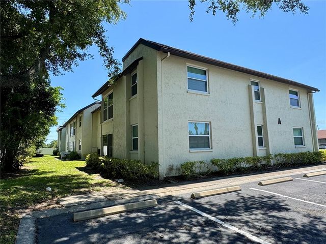 1100 E BAY DRIVE 3, Largo, FL 33770