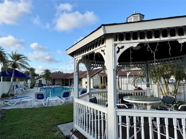 1100 E BAY DRIVE 3, Largo, FL 33770