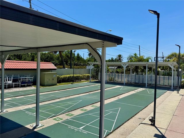 1100 E BAY DRIVE 3, Largo, FL 33770