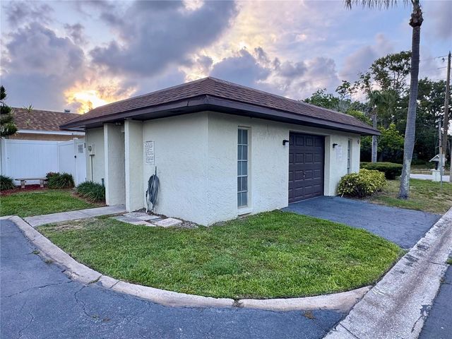 1100 E BAY DRIVE 3, Largo, FL 33770