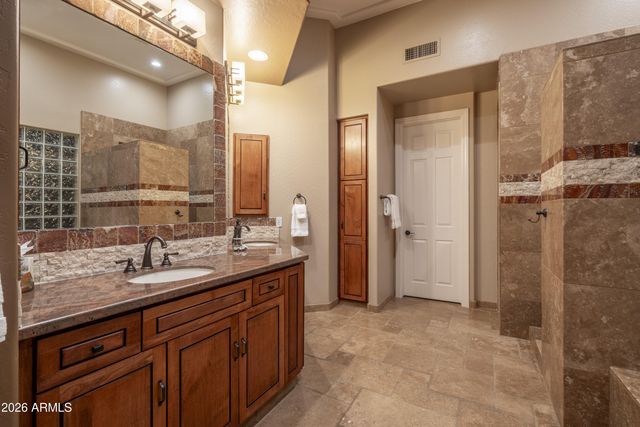 6206 E DUSTY COYOTE Circle, Scottsdale, AZ 85266